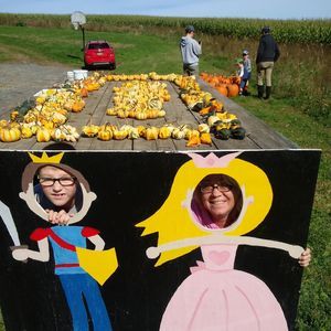 Meet your Posher, Lisa